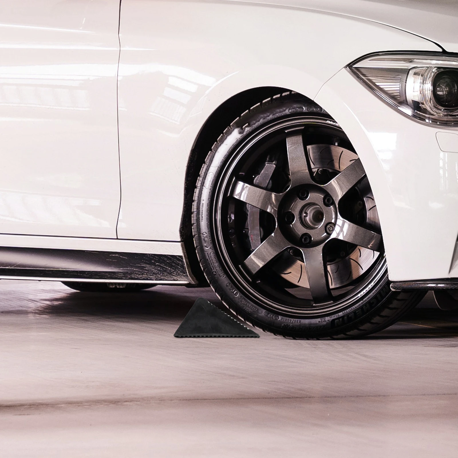 

2Pcs Car Wheel Chocks Heavy Duty Rubber Stopper Vehicle Tyre Block Non Slip Truck Trailer Parking Safety Accessories