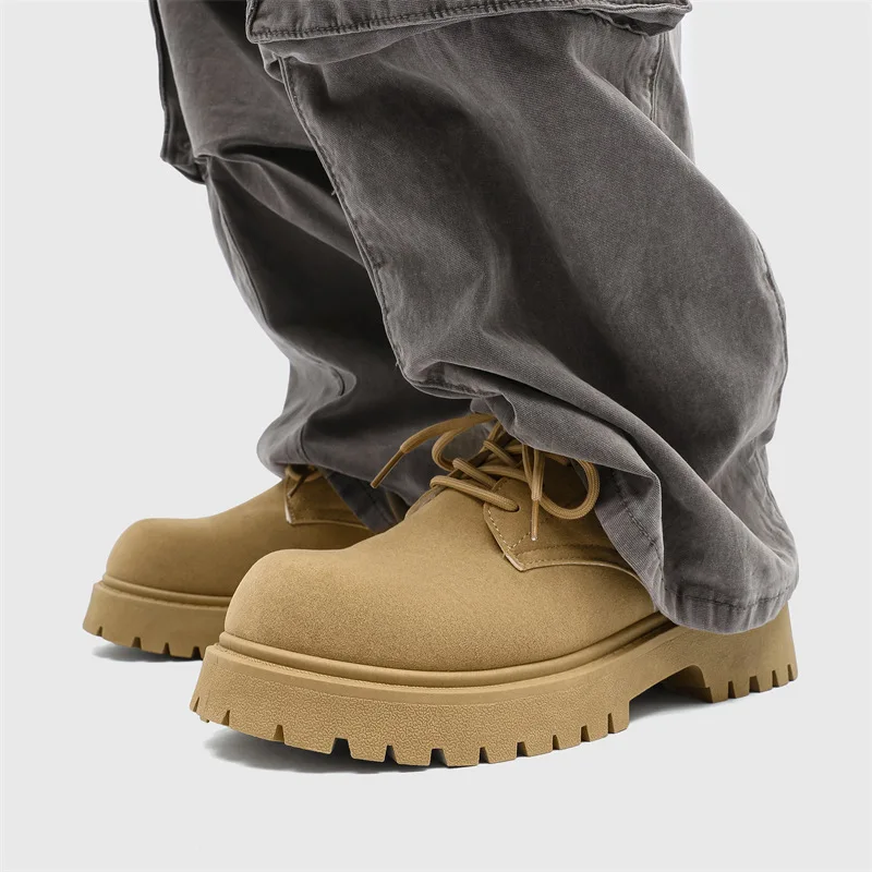 

2026 New Mens Chunky Derby Work Boots Retro Lace-Up Suede Shoes Thick Sole Breathable Low-Top Industrial Casual Footwear for Men