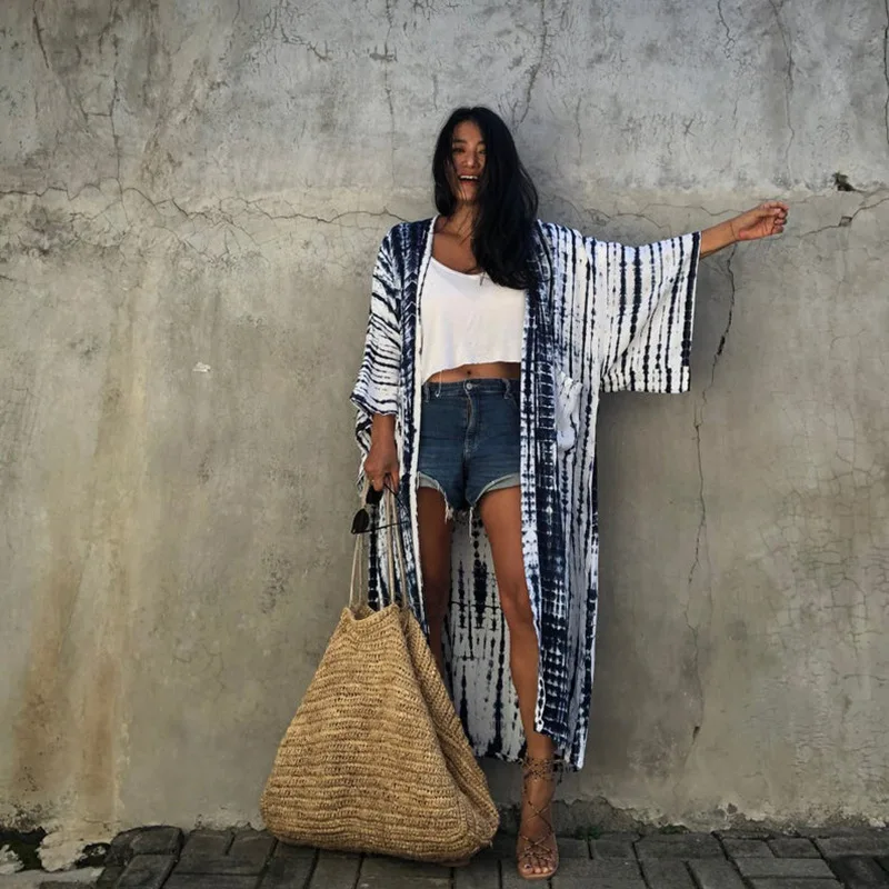 2021 nuovo abbigliamento per protezione solare cardigan stampato con lacci cappotto bikini per vacanze al mare a maniche lunghe copricostume per le donne