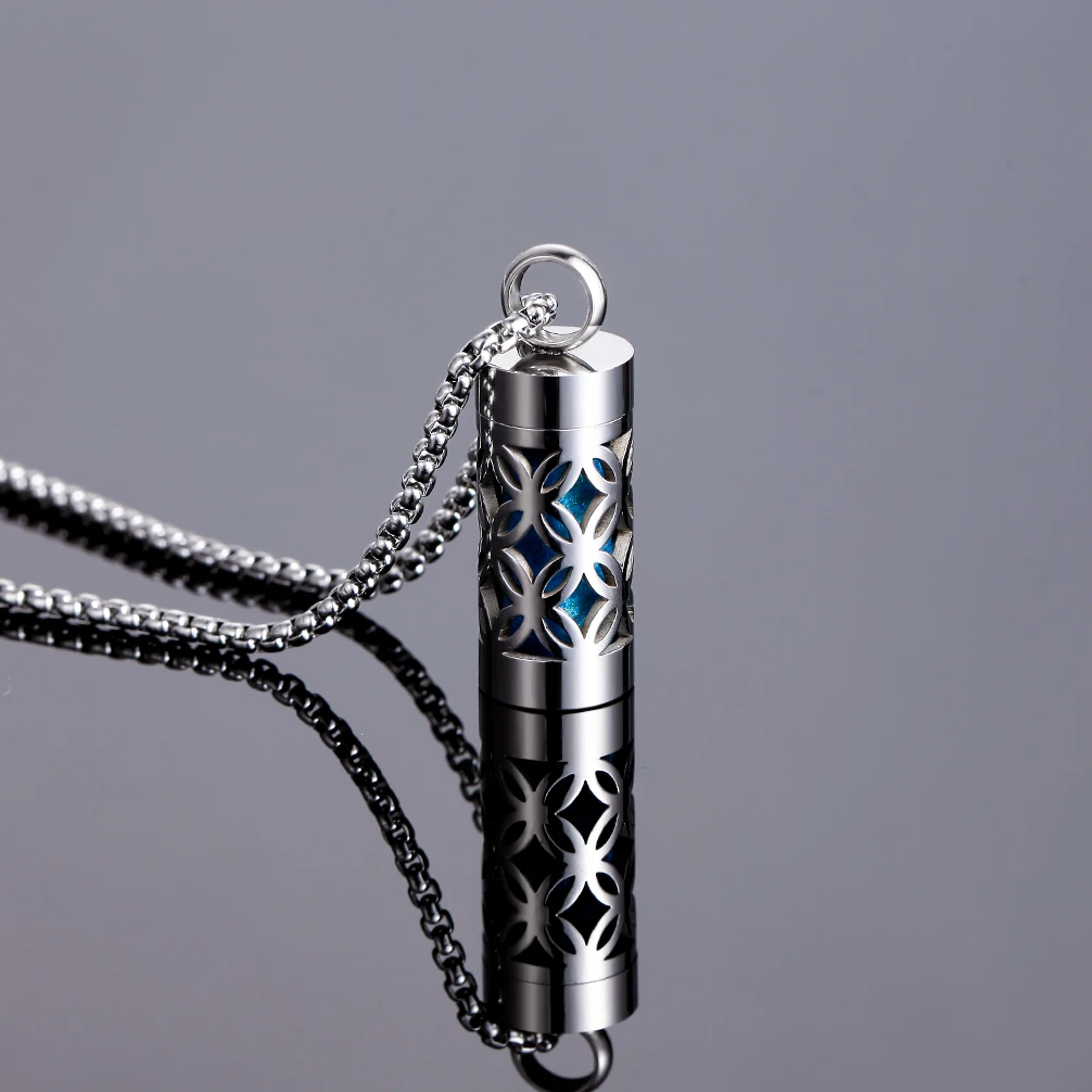 Stainless Steel Aromatherapy Necklace Vintage Aroma Diffuser OpLocket Flower Perfume Essential Oil Diffuser Pendant Necklace