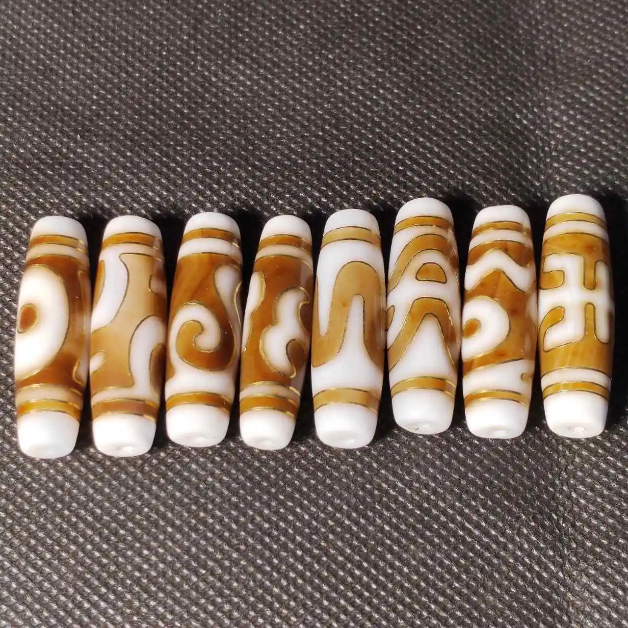 

Tibetan Agate Dzi Yellow Tang Calcified Porcelain White Core Copper Wire Inlaid Tianzhu Necklace Pendant DIY Accessories