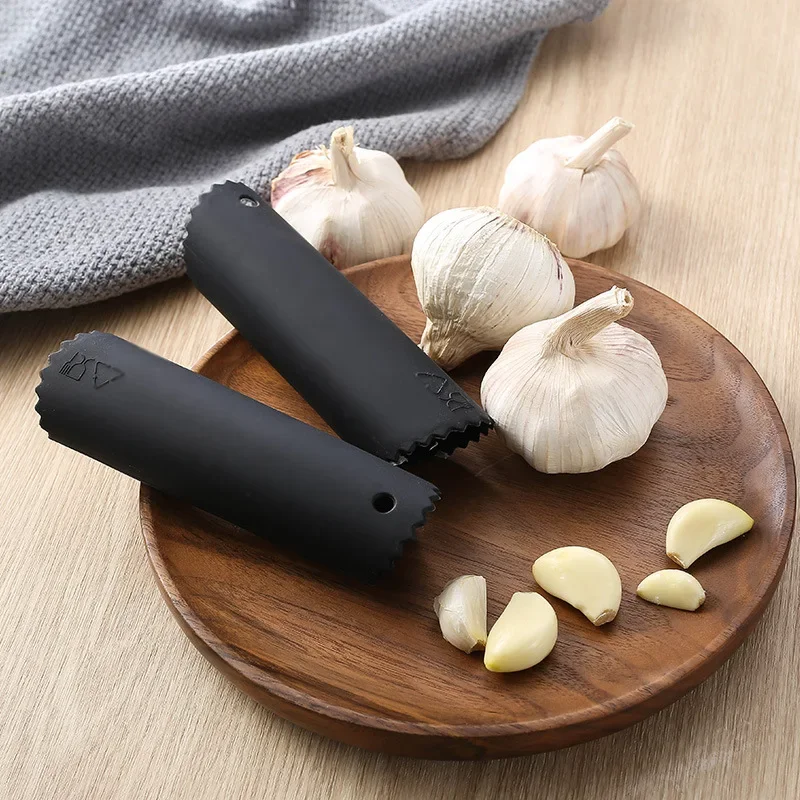 Creative Gadgets Silicone Garlic Peeler Manual Garlic Peeler Kitchen Creative Tool Kitchen Artifact Kitchen Accessories