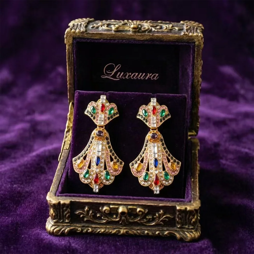 Vintage jewelry fashion classic droplet shaped color blocked earring design paired with bohemian style female earrings