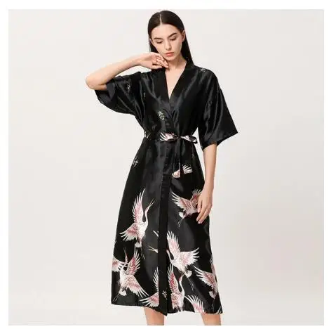 Women Nightgown Ice Silk Chinese Style Crane Print Half Sleeve Kimono Bathrobe Bride Bridesmaid Wedding Long Robe Non-suit