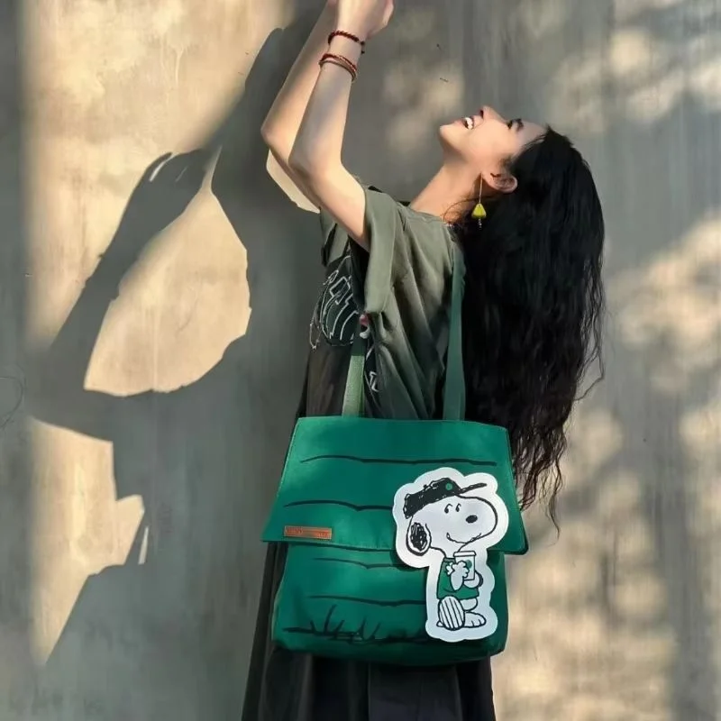 Snoopy Tote Shoulder Bag 2025 New Large Capacity Canvas Printed Casual Lazy Style Small Fresh For Girls Travel New Year Gift