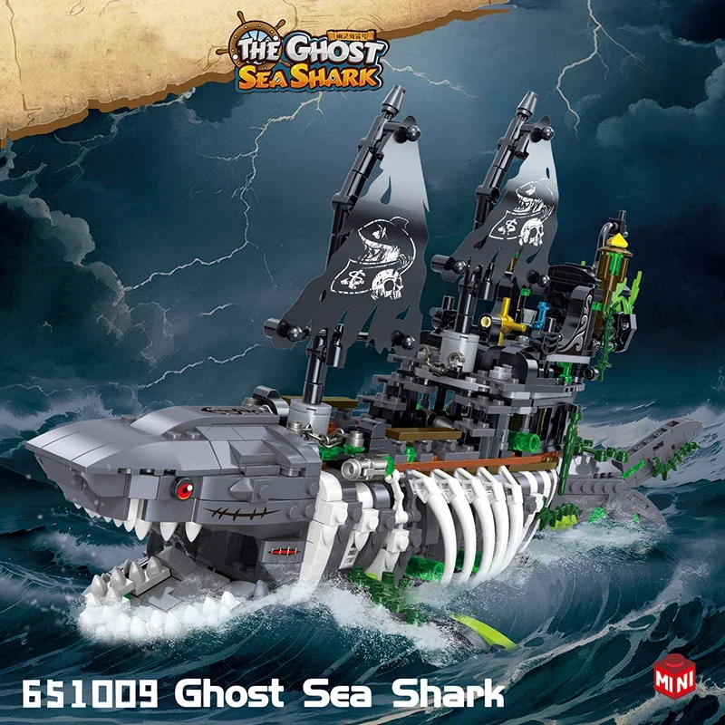 

1155PCS Shark Pirate Ship Building Blocks Creative Sea Shark Ghost Ship Model Bricks With Light DIY Toy Teenagers Holiday Gifts