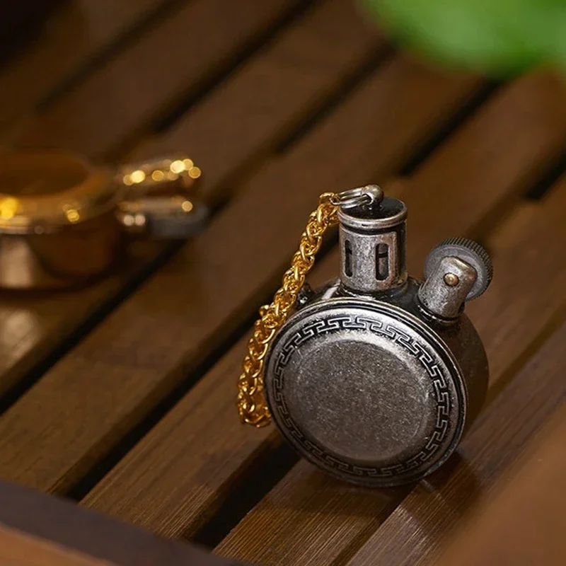 Classic Vintage Pocket Watch Kerosene Lighter Mini Portable Gasoline Lighter Oil Round Metal Unusual Collection Men\'s Gift