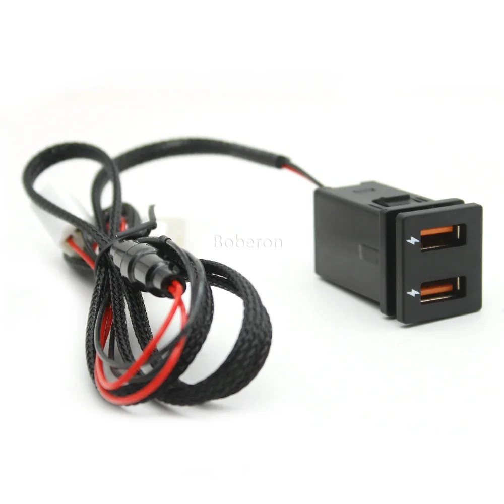 Retrofit Dual Car Charger USB QC3.0 Fast Charging USB Charge Socket For Toyota RAV4 2021 Urban Edition Frontlander