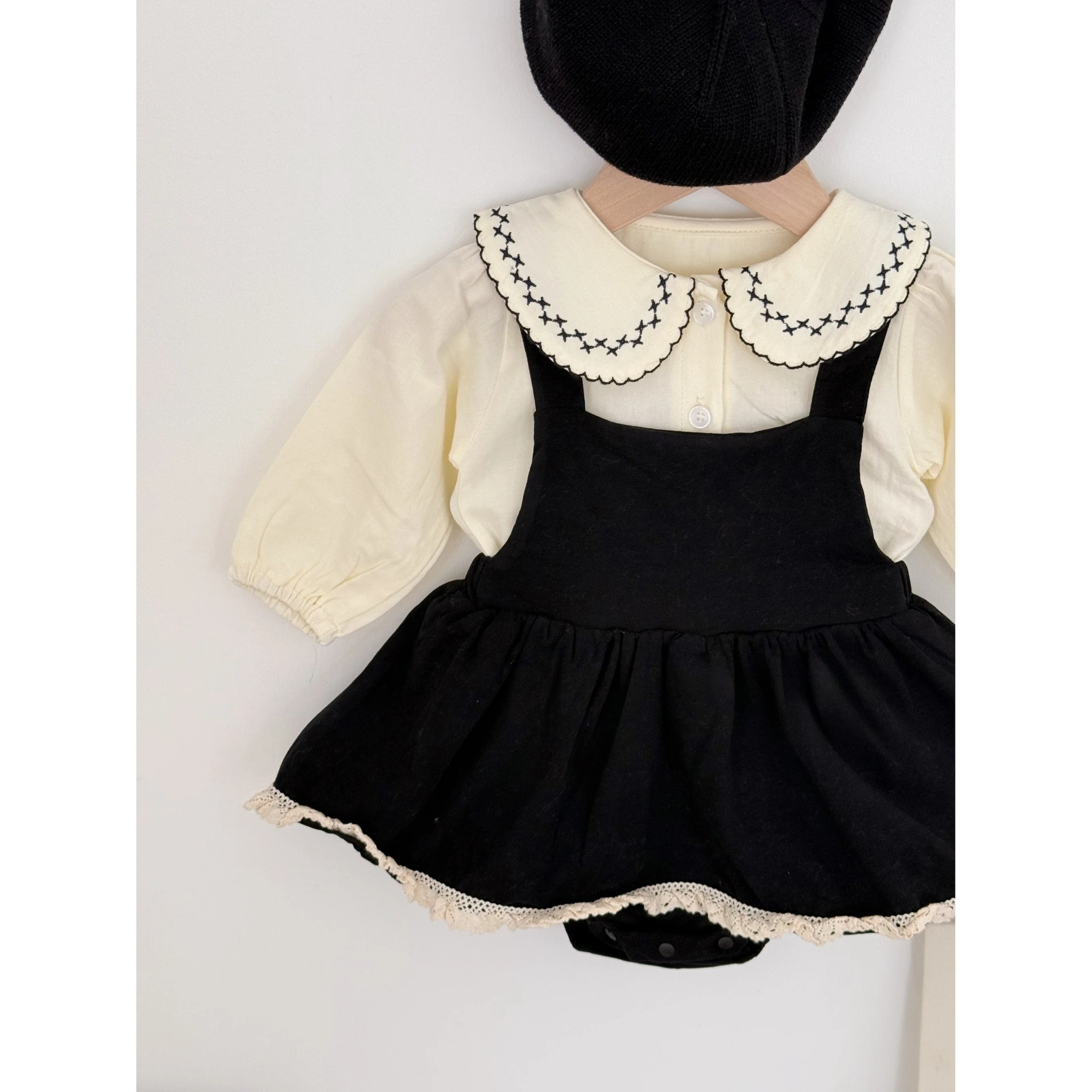 Baby Girl Autumn and Spring New Style Doll Collar Fashion and Beautiful Rompers Suit Kids Outwear Two Piece Set