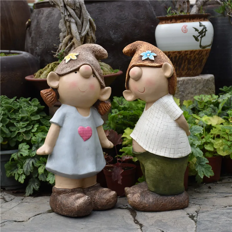 Cartoon Character Garden Statues Couple Sculpture Decor for Lawn Yard Outdoor Animal Ornament Kindergarten Creative Holiday Gift