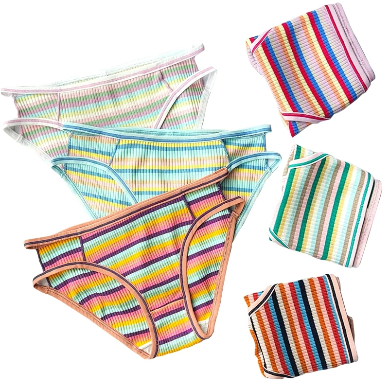 Women's Seamless Cotton Underwear Rainbow Striped Comfortable Briefs Breathable Seamless Knickers