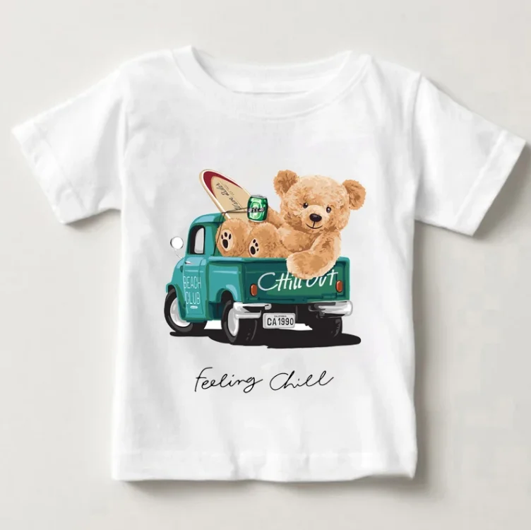 Divertente orso che cavalca moto auto stampa ragazzi e ragazze T-shirt bianca estate per bambini Harajuku divertenti vestiti per bambini top