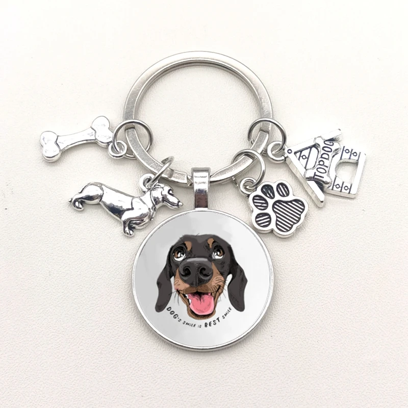 I Love Dachshunds Keychain Cute Animal Cartoon Dog Keychain Dog Glass Convex Keyring Gift for Woman Man Jewelry