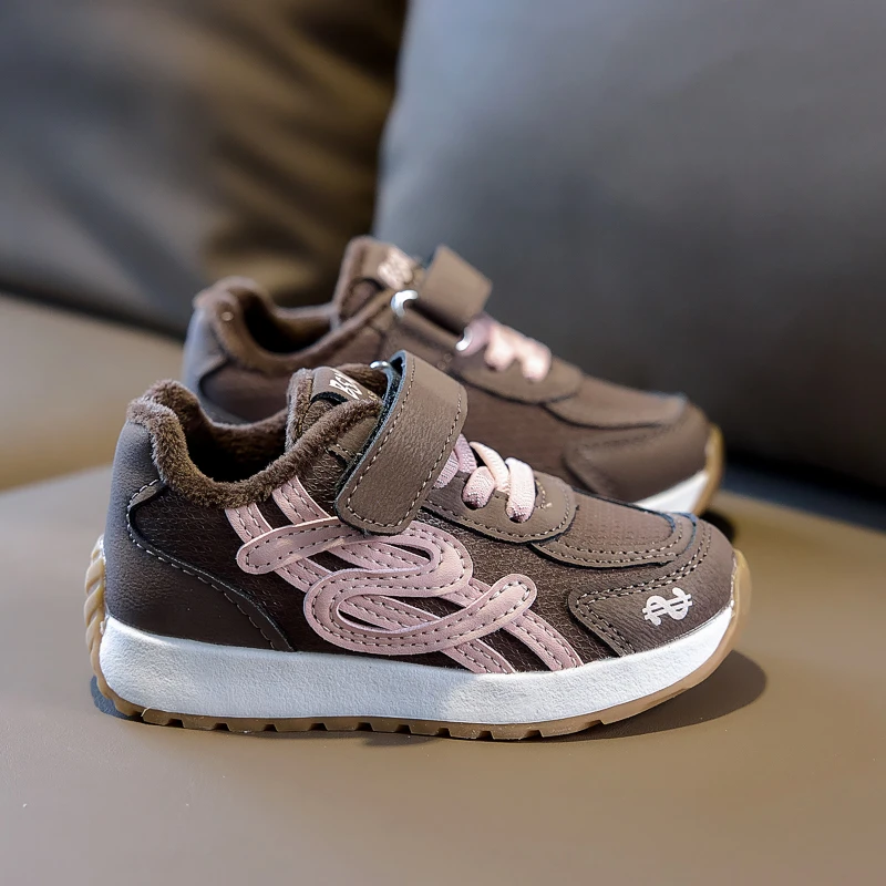 

2025 children's shoes boys' and girls' outdoor sports running shoes lightweight comfortable breathable and casual shoes