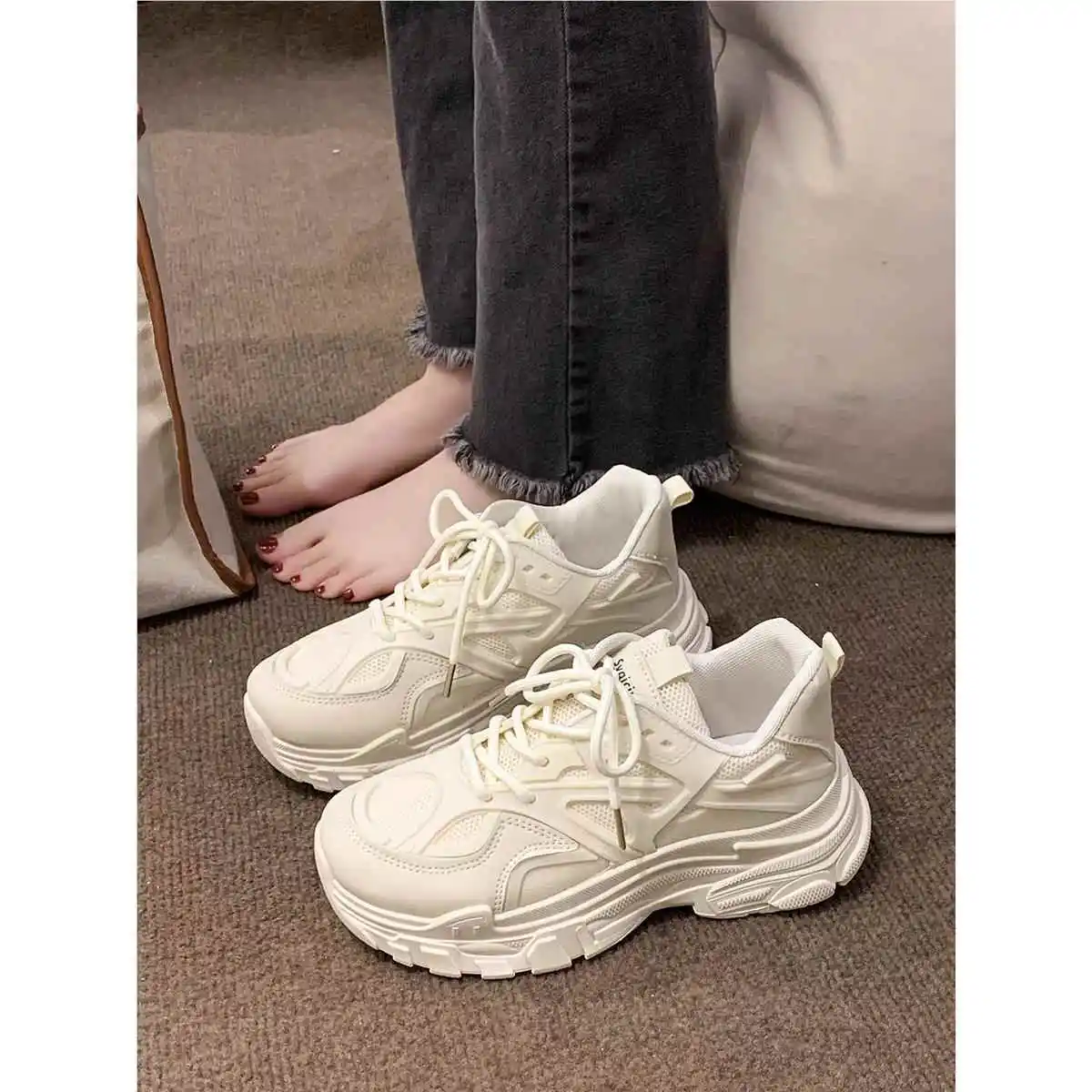 zapatillas-deportivas-blancas-para-mujer-estilo-dad-shoes-2024-primavera-otono-chic-versatiles-retro-malla-casuales-suela-gruesa