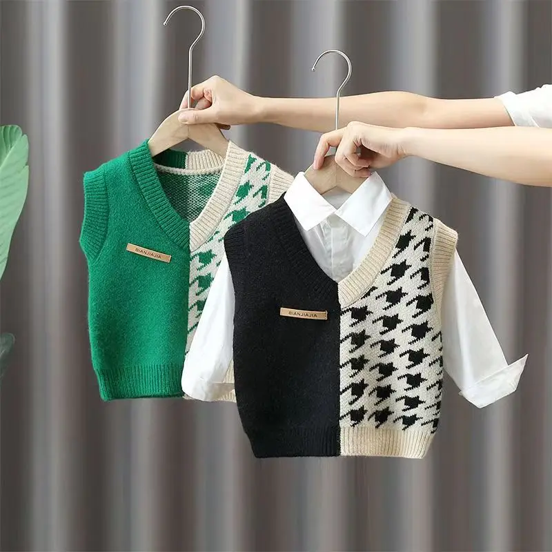 

Boys' Vest Sweater Handsome And Fashionable In Spring And Autumn Children's Autumn Clothing Knitted Pullover Vest Top