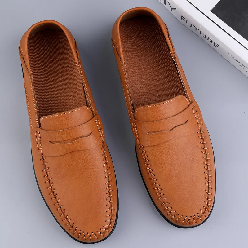 Mocasines clásicos sin cordones para hombre, zapatos informales de cuero a la moda, de talla grande 38-47 calzado plano, otoño