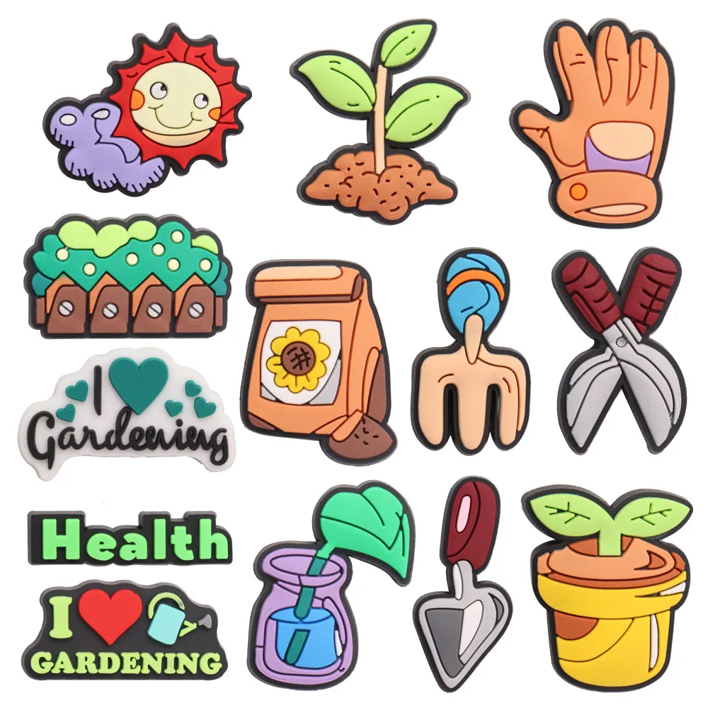 13Pcs Cartoon Gartenarbeit Gesundheit Topfpflanze Handschuhe Schaufel Schere Dünger PVC Schuh Charms Sandalen Schuhe Zubehör Kind Geschenk