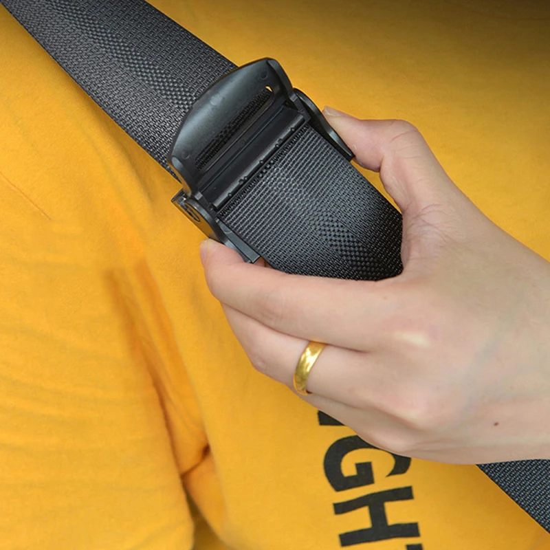 

2Pcs Car Seat Belt Clip Anti-skid Buckle Comfort Limiter Fixed Belt Fashion 4 Color ABS Belt Clip For Car Interior