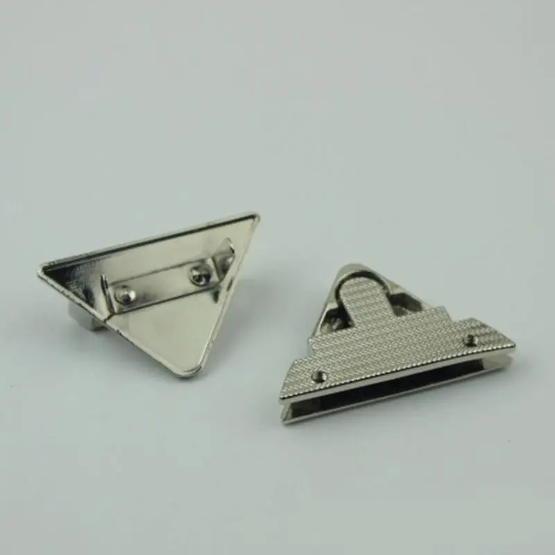 Cerradura de presión triangular de Metal de 4,6 CM, cerradura giratoria para bolso DIY, bolso, herrajes para equipaje, cierre, piezas de bolsa, accesorios