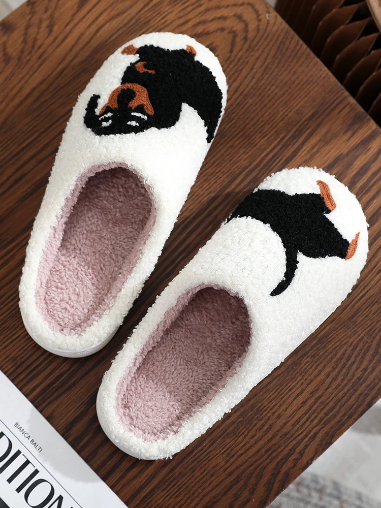 شباشب Dachshund من القطيفة أحذية منزلية دافئة سهلة الارتداء مضادة للانزلاق شباشب حرارية مسطحة شبشب فروي ناعم لغرفة النوم الداخلية والخارجية