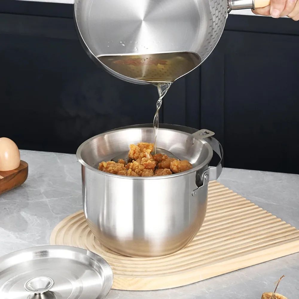 

316 Stainless Steel Lard Filter Pot with Filter Mesh Folding Handle Oil Strainer Tank Large Capacity Drop-proof Mixing Bowl
