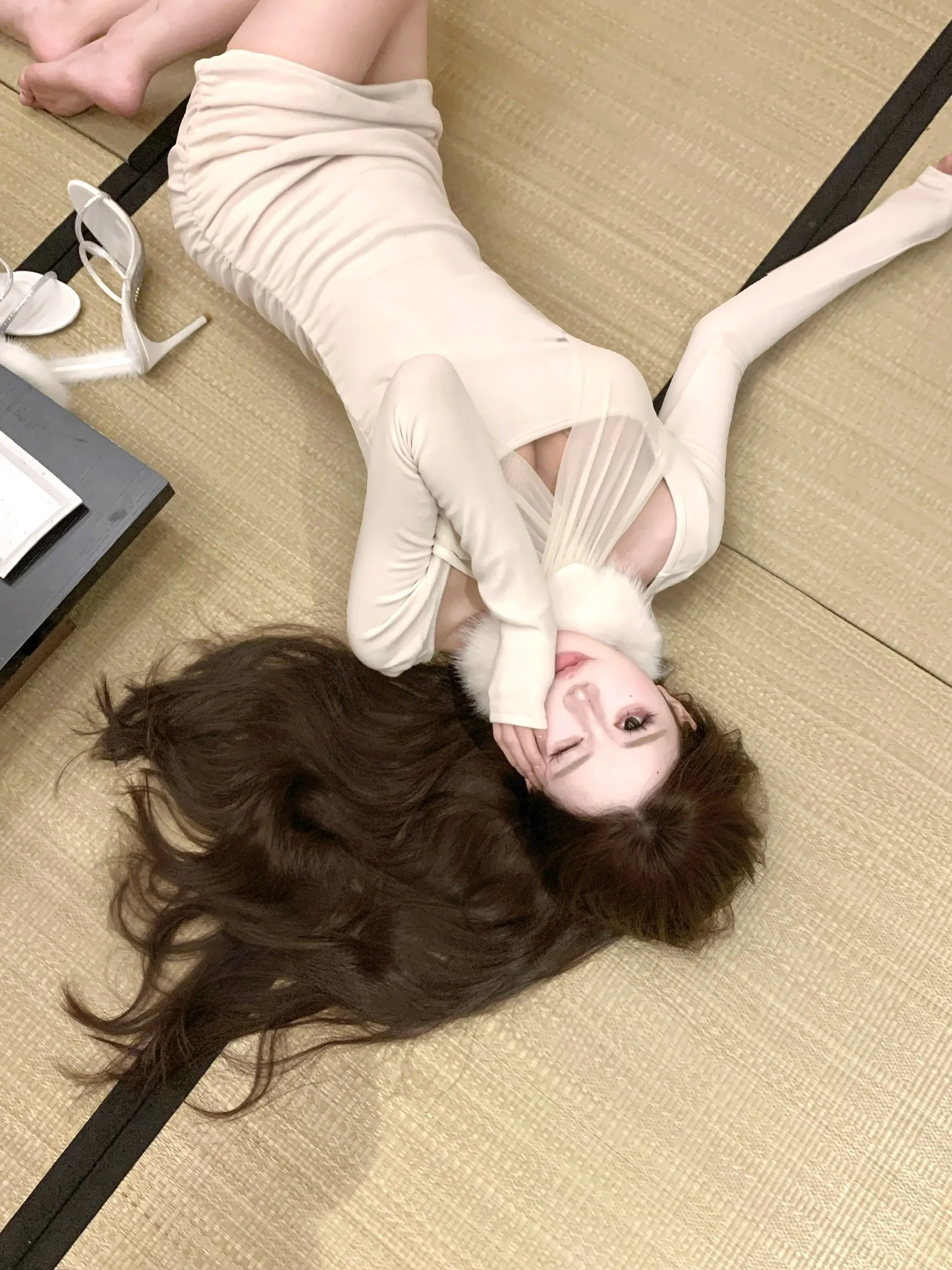 

Kubiliv Pure Desire Sexy Long Sve Bodycon Dr with Ne Hanging Net Splicing Faux Fur Collar Women's Daily Wear Dr