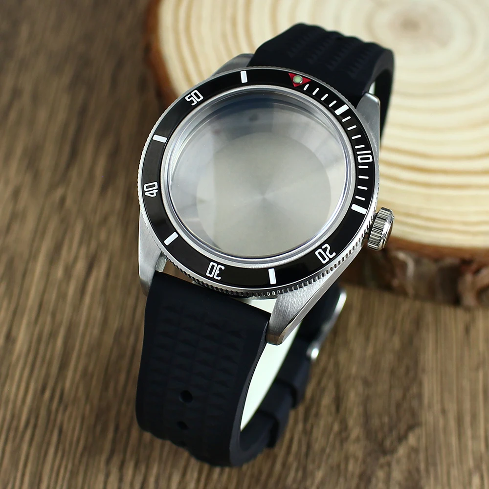 

Vintage Silvery Sterile Watch Case 10bar Domed Sapphire Glass For NH35 NH36/34 4R Movement Solid Bottom Cover black Rubber strap