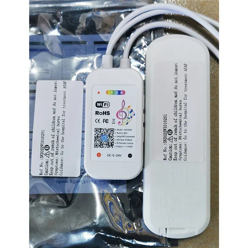 ABGR-4X Tuya Wifi RGB تحكم لشريط LED ضوء 3528 2835 5050 RGB تحكم مع 24 مفاتيح التحكم عن بعد
