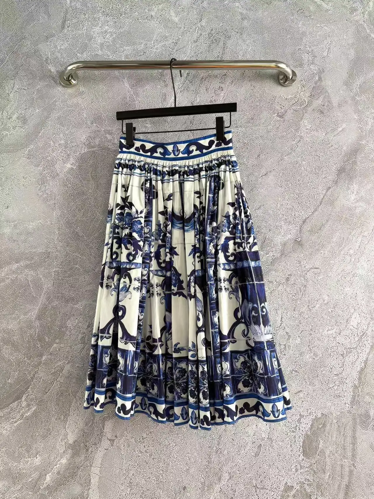 2026 summer new blue and white porcelain woven cotton umbrella skirt