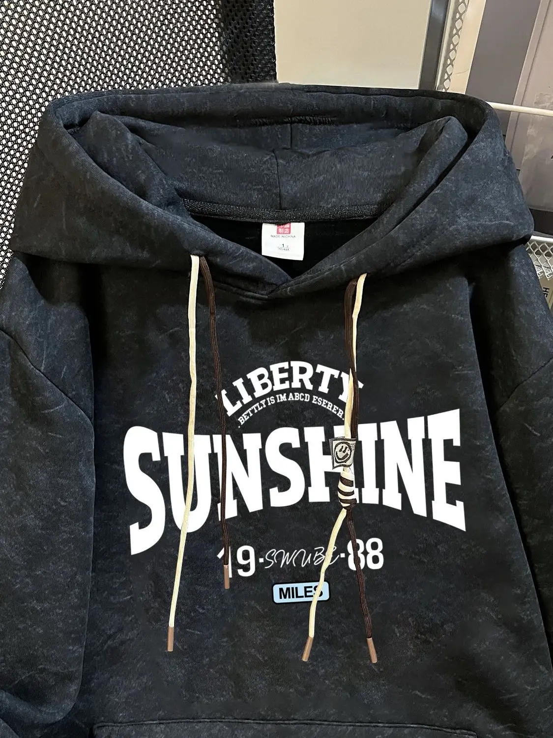 Plus size moletom com capuz Thiened Fce Letter Print ex Sweatshirt quente casual top para casais uso diário temporada de inverno