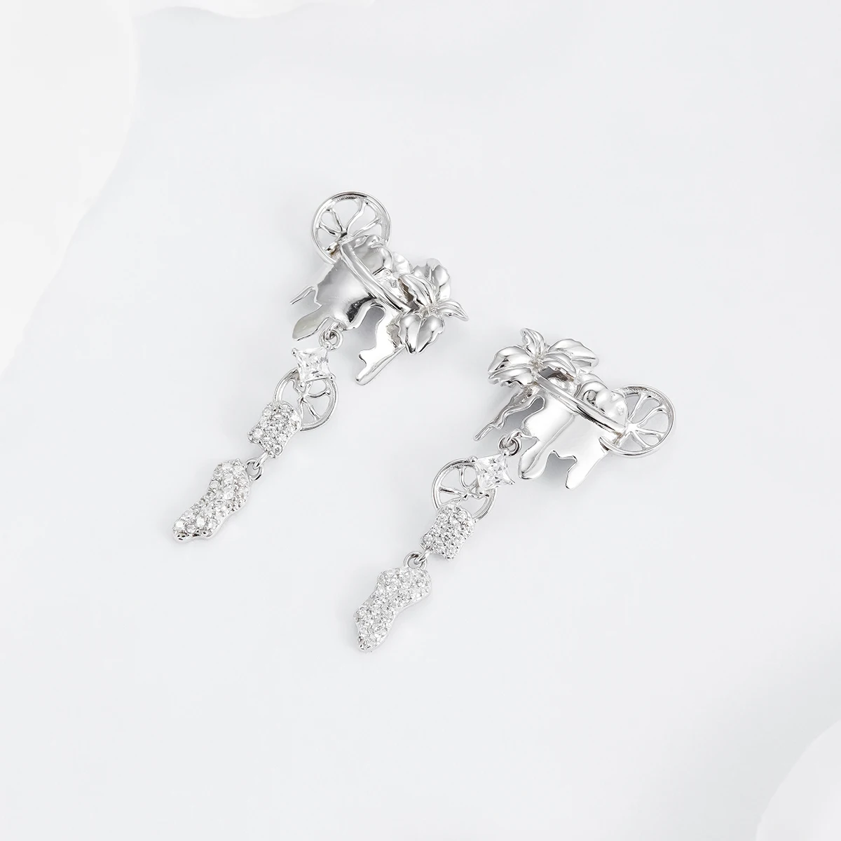 HAIKE S925 Sterling Silver Earrings Ice Cream Element Cute Playful Original Design 2024 New Girl Ear Pin Fashionable Avant-garde