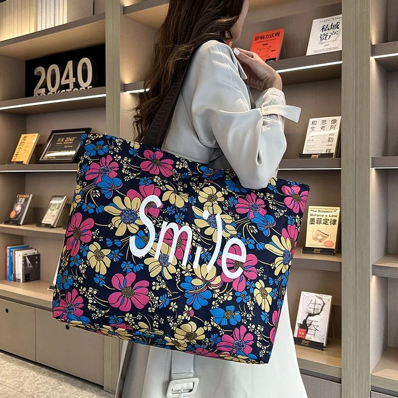 2024 New High end Design Large Capacity Shopping Handbag Tote Shoulder Bag High Appearance Light Luxury Outgoing Shopping Bag