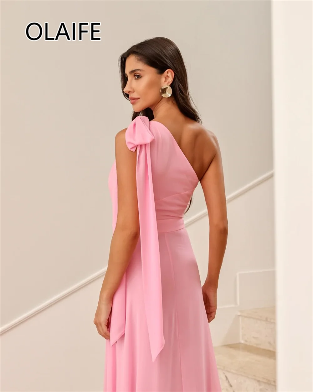 Chic One Shoulder Chiffon Formal Flowing Evening Dress A-line Side Slit Ruffles Prom Bridesmaid Gown with Court Customized