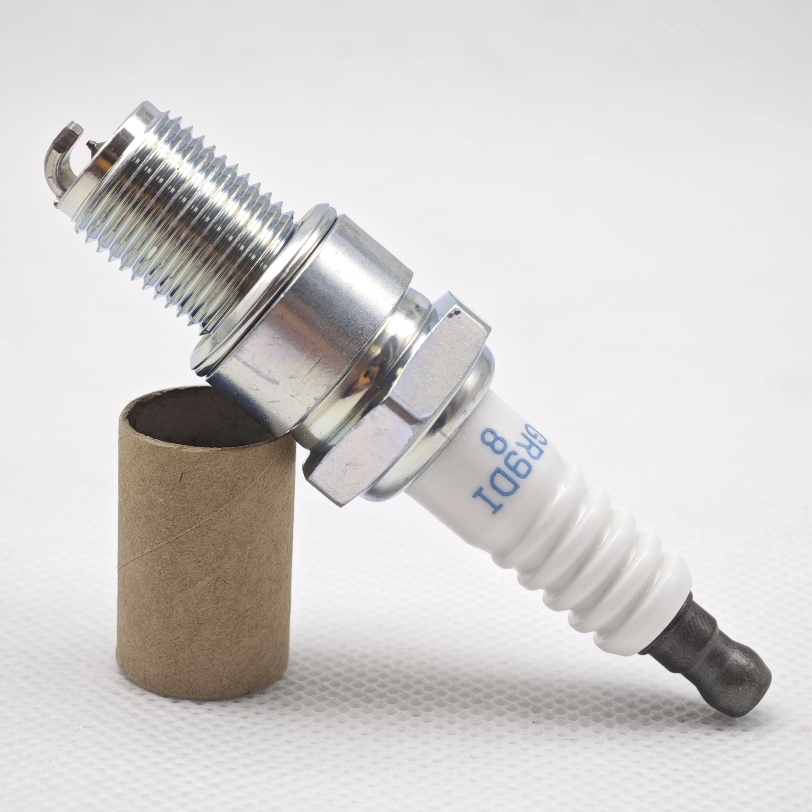 قطعة واحدة، شمعة إشعال أصلية م - مراجعة Ngk Spark Plug Laser Iridium وسعره