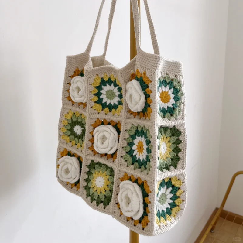 Borsa a tracolla con fiori tridimensionali intrecciata a mano, borsa a tracolla con camelia, borsa da donna con fodera, borsa per la spesa