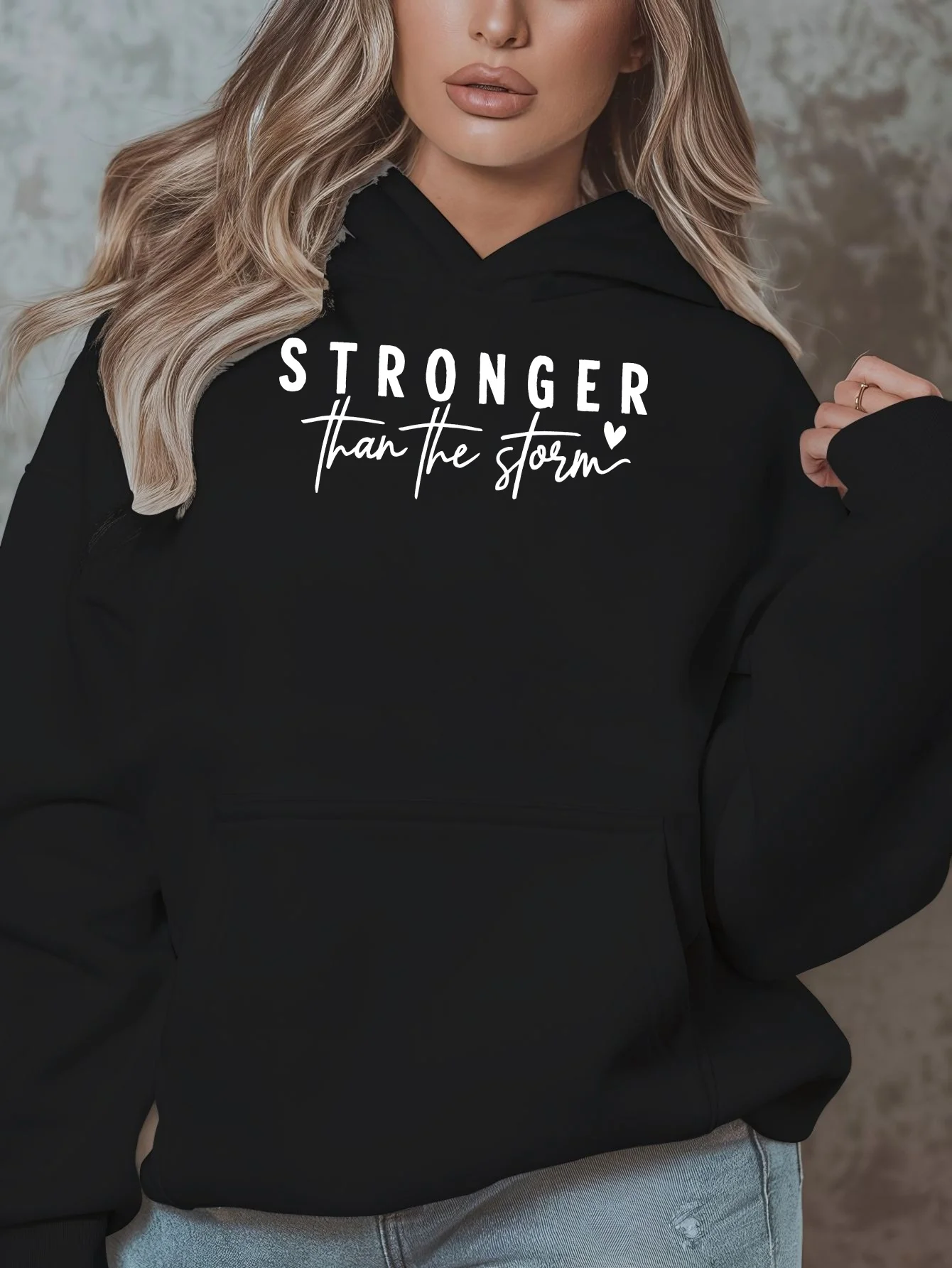 Женская повседневная толстовка с капюшоном больших размеров STRONGER Than The Storm Pattern, осенне-зимняя флисовая уличная одежда, повседневная одежда больших размеров