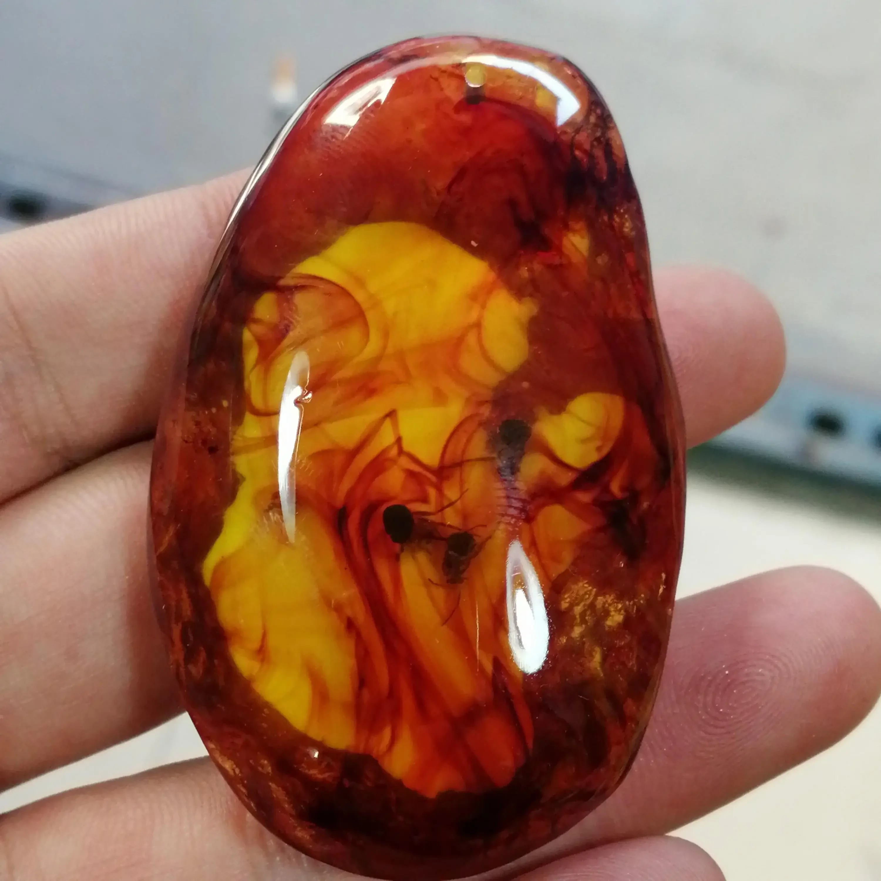 لقطة الدم الطبيعية الحشرات العنبر قلادة شكل عشوائي النمل العنبر الأصلي حجر السحر مع حبل سلسلة قلادة محظوظ تميمة الهدايا #3