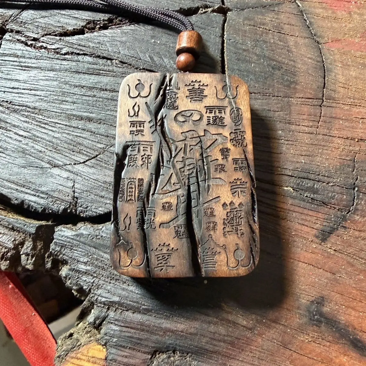 

Lightning Strike Jujube Wood Thunder Pattern Lagerstroemia Indica 4 Beast Zhu You 5 Thunder 28 Stars Leizu Taboo Charm Pendant