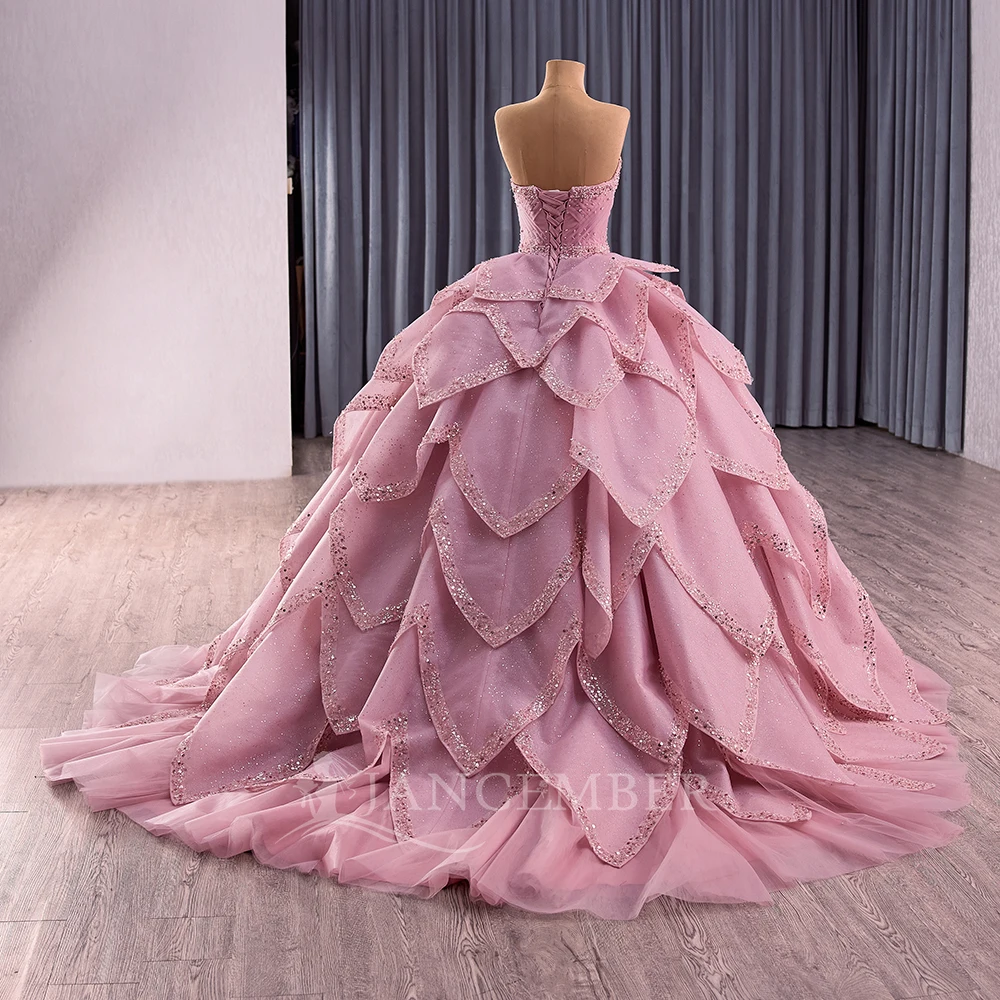 Luxuriöses Ballkleid für Quinc – Embroidery Removal Bewertung und Preis