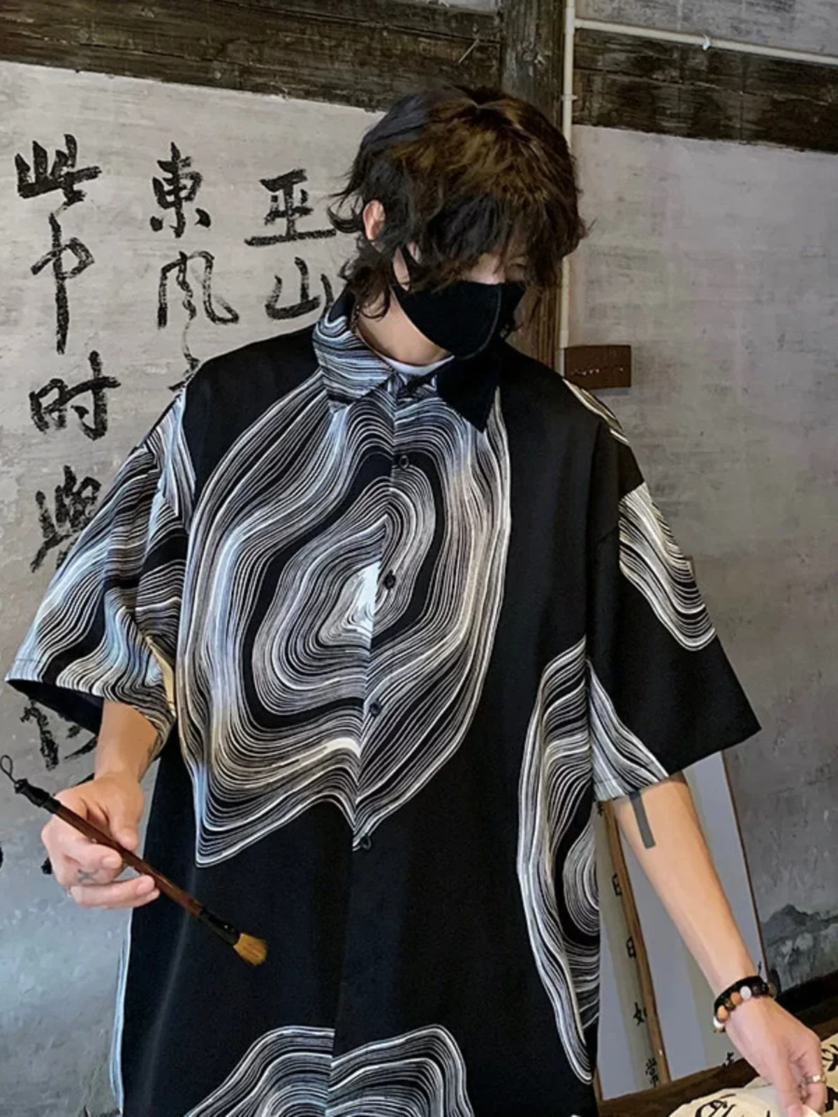 

Ice Silk ort Sve irt Men's Summer Thin High-End Feeling Haome f Sve irt Trendy Loose Casual Top Coat