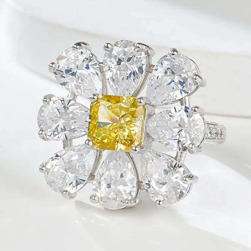 S925 Silver Ring High Carbon Diamond 6 * 6 Yellow Diamond Ring Group with Flower Cluster Wedding Ring