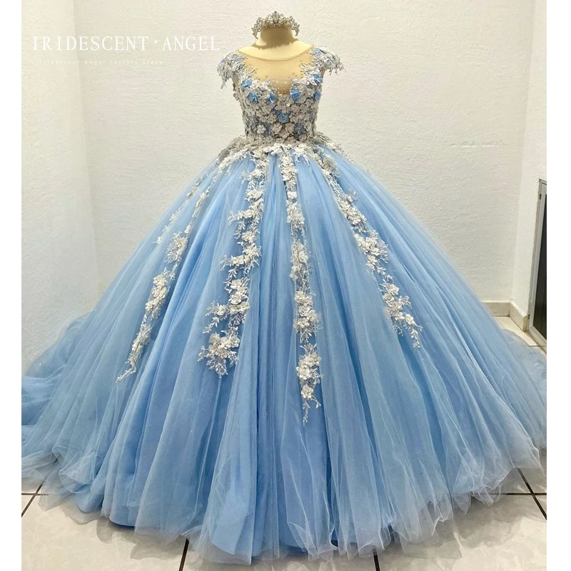 IRIDESCENTE-Vestido de baile azul claro, apliques 3D, mangas de boné, 15 anos, vestidos Quinceanera, costas com zíper, 15 anos