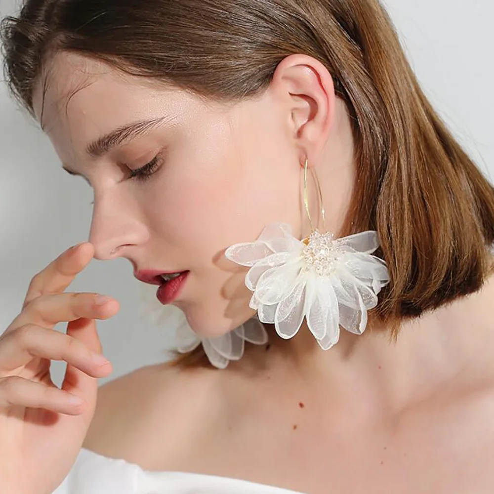 Vacation Tassel Earrings Oversized Fabric Petals Gradient Dye Bohemian Drop Earrings Lightweight Snag-Proof Beach Jewelry Gift