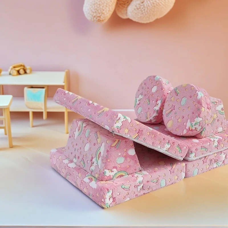 Leuchtendes Kindersofa