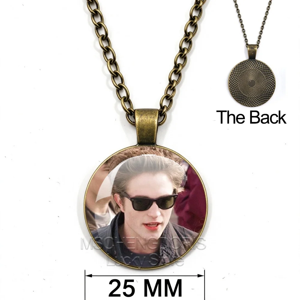 Movie Character Bella Edward Necklace Classic Movie Twilight Glass Cabochon Round Pendant Necklace Jewelry Fans Collection Gifts