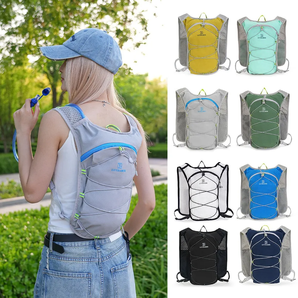 

With Rescue Whistle 2L Marathon Hydrating Backpack Ultralight Reflective Hydration Vest Breathable Water Vest Jogging