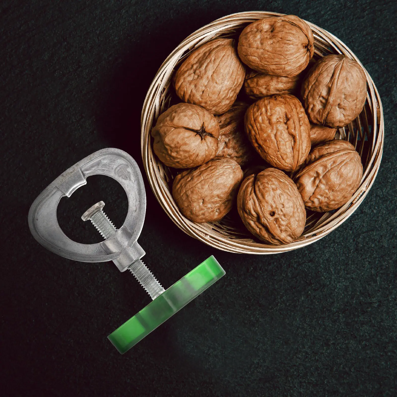 1Pcs Heavy Duty Nut Cracker Tool Made of Premium Material Easy Grip Compact Design for Macadamia Walnut Hazelnut Opening Home view 5