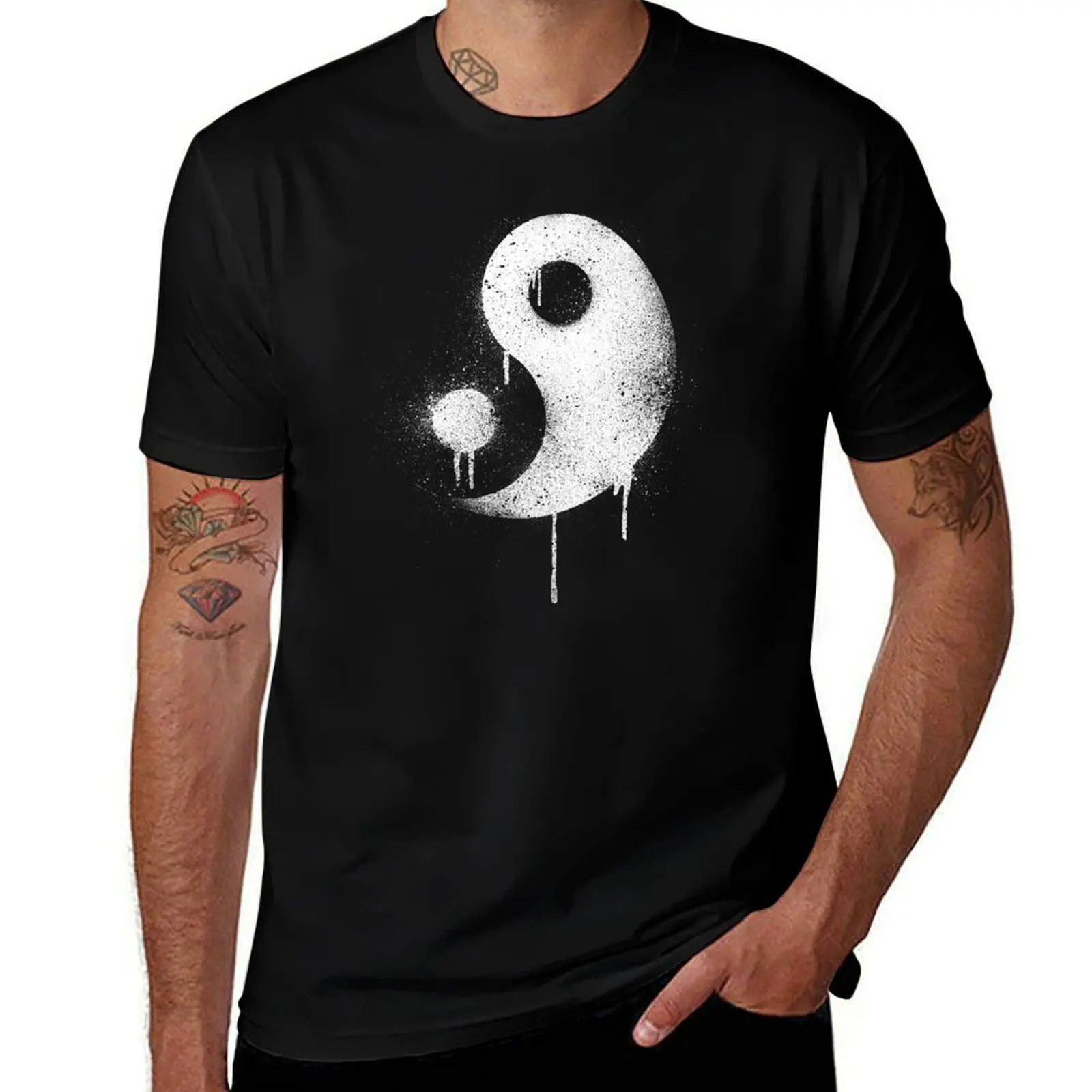 Graffiti Zen Master - Spray paint yin yang T-Shirt Casual Streetwear Short Sleeve Tee T-Shirt