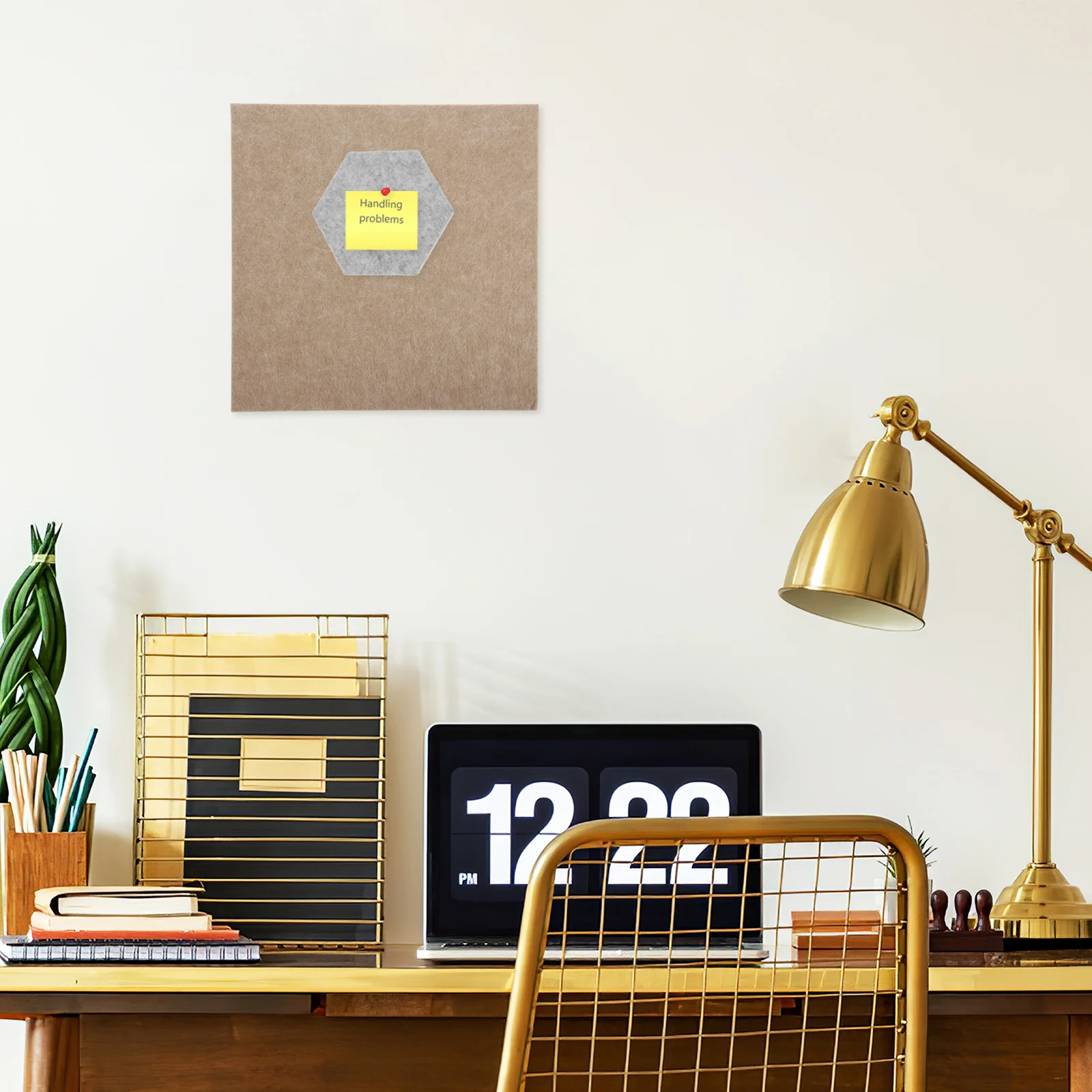 

2Pcs Felt Square Wall Tiles Bulletin Board Holder No Drill Installation Home Office School Room Decoration